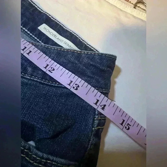 VINTAGE AMERICA Women’s wonderland skinny ankle jeans - Picture 4 of 9